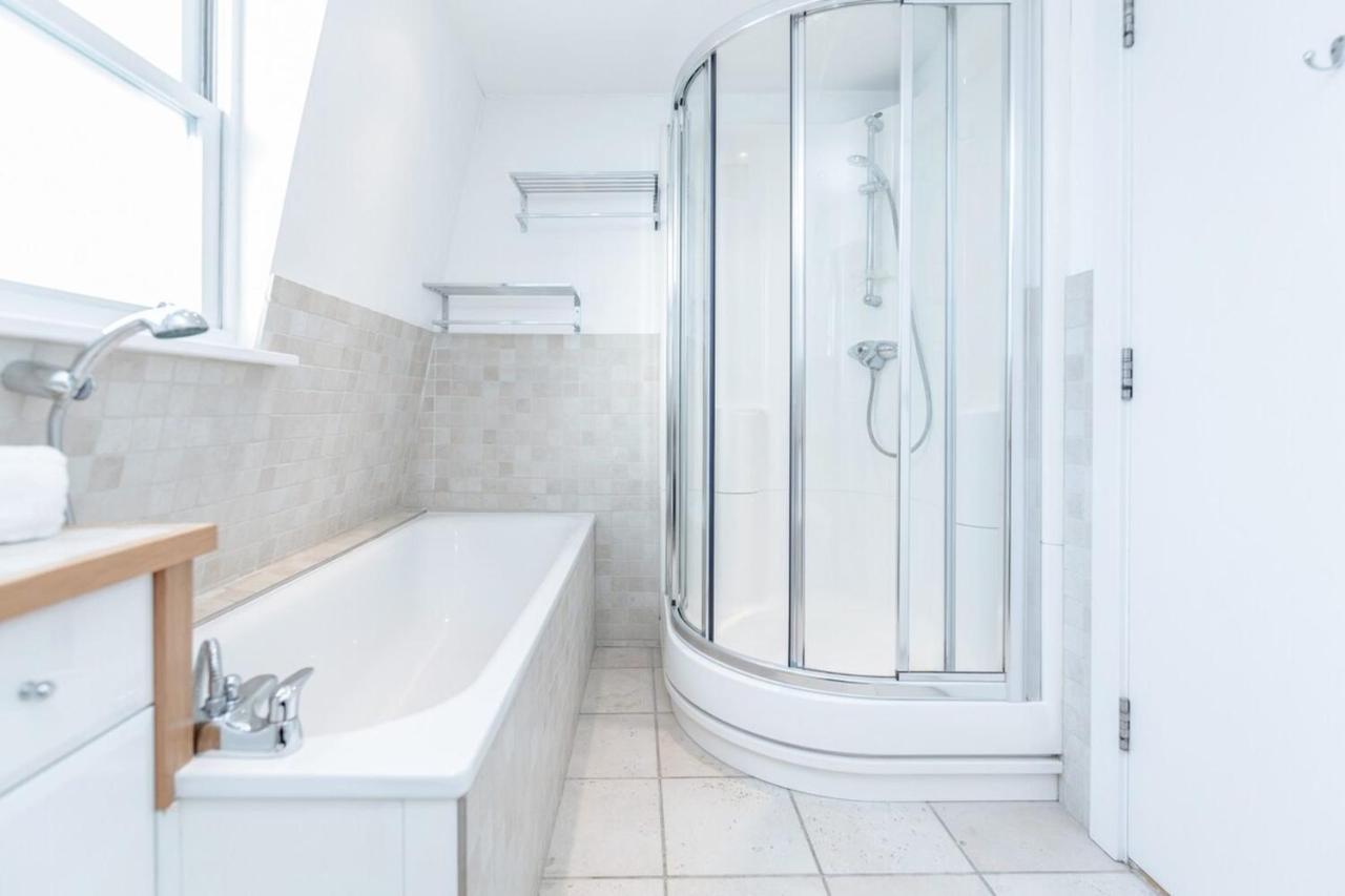 Beautiful 1 Bedroom Apartment In Victoria London Ngoại thất bức ảnh